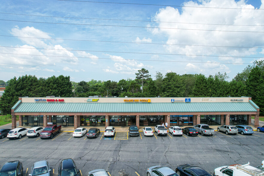 2500 Springs Rd, Hickory, NC for lease - Building Photo - Image 3 of 22