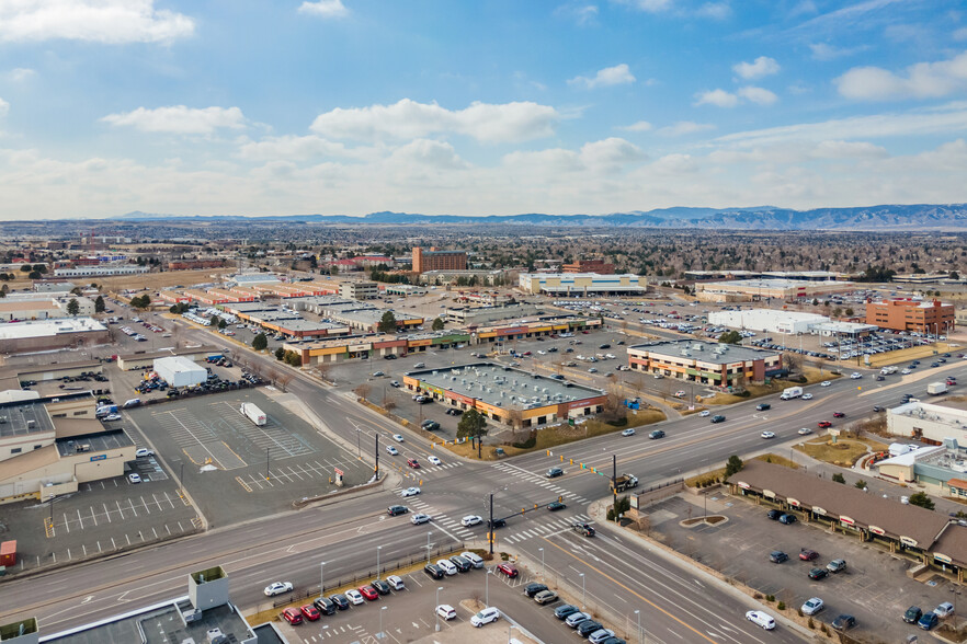 The Shops at Greenwood Village - Services immobiliers commerciaux