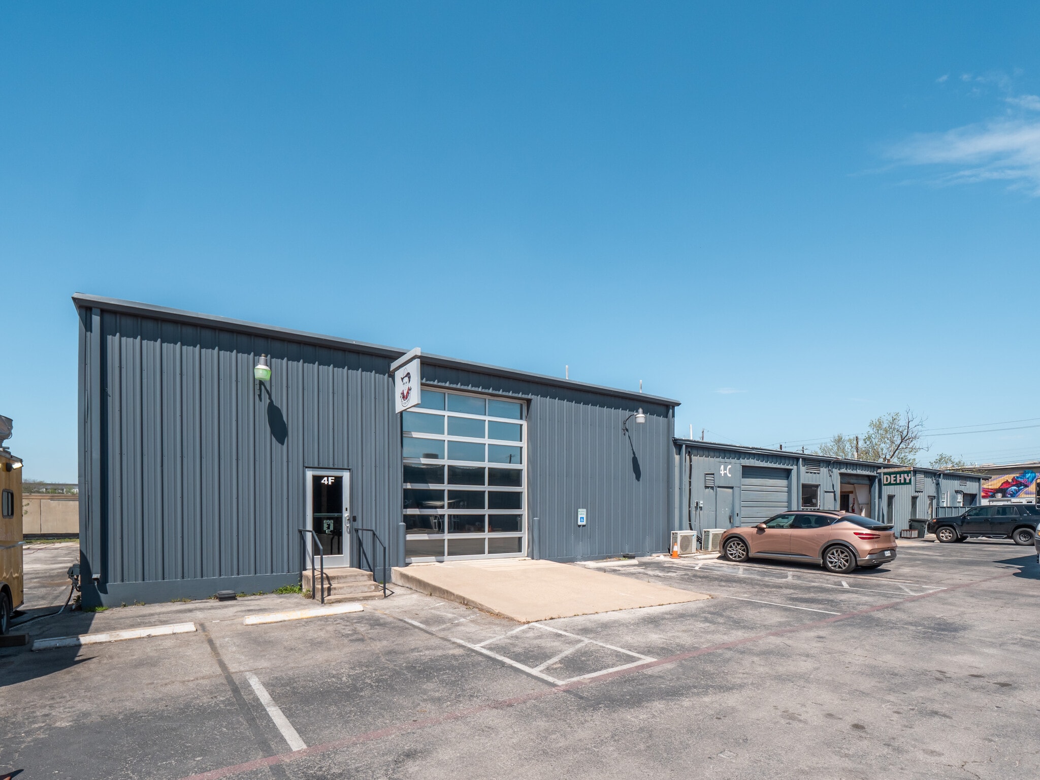 415 E Saint Elmo Rd, Austin, TX for lease Interior Photo- Image 1 of 11