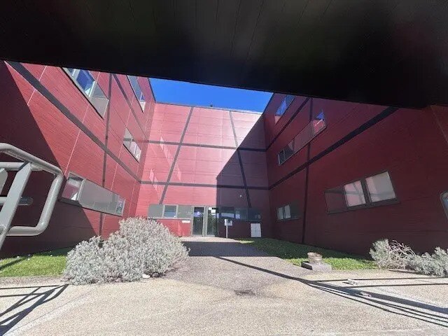 Bureau dans Chalon-sur-Saône à louer - Photo du bâtiment - Image 3 de 7