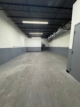 240 S Andrews Ave, Pompano Beach, FL for lease Interior Photo- Image 1 of 4