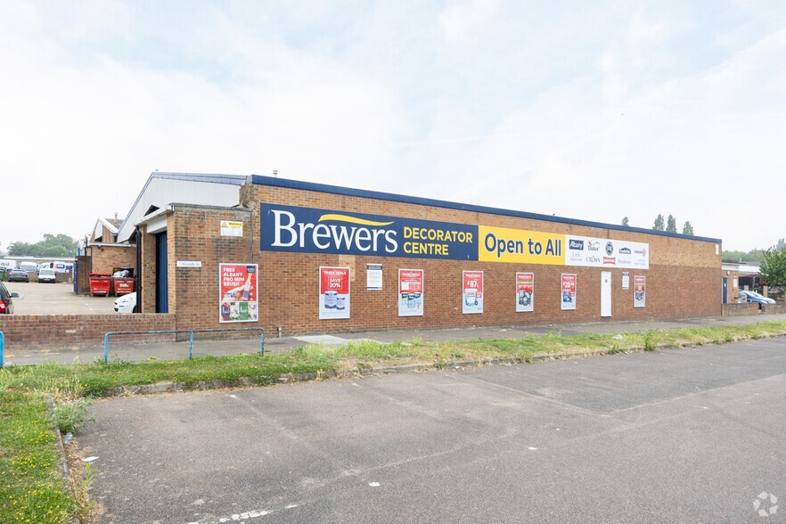 Simmonds Rd, Canterbury for lease - Building Photo - Image 2 of 3