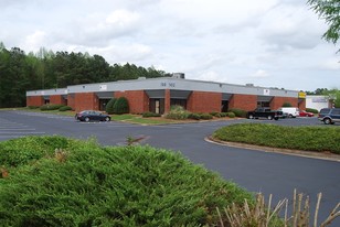 102 N 85 Pky, Fayetteville GA - Warehouse