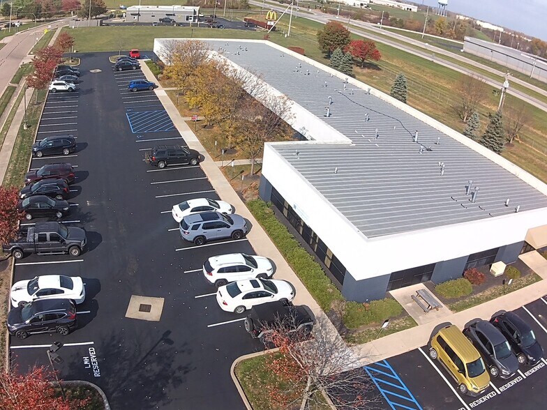 96 Integrity Dr, Hebron, OH à louer - Photo du bâtiment - Image 3 de 25