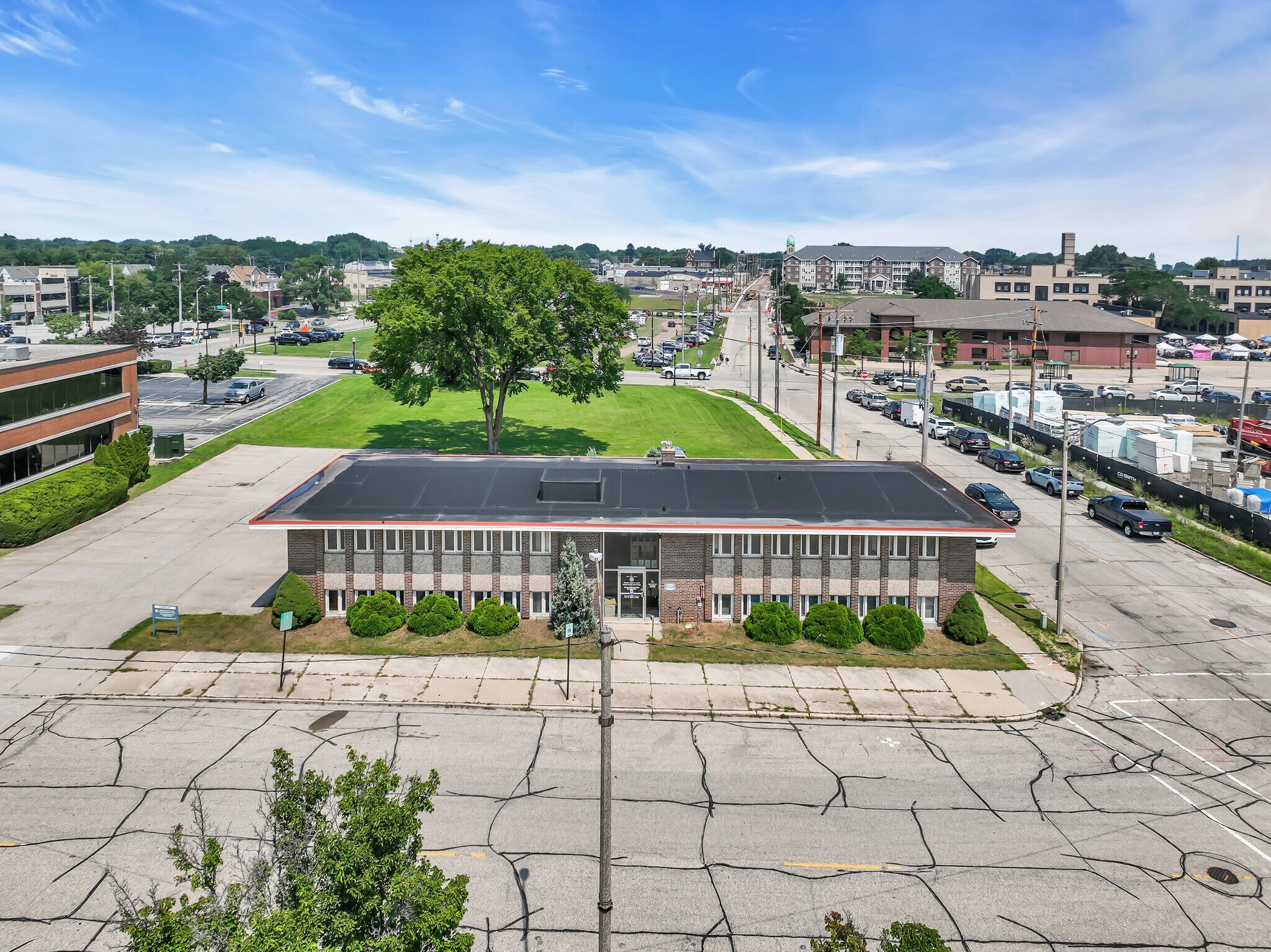 800 55th St, Kenosha, WI à vendre Photo principale- Image 1 de 24