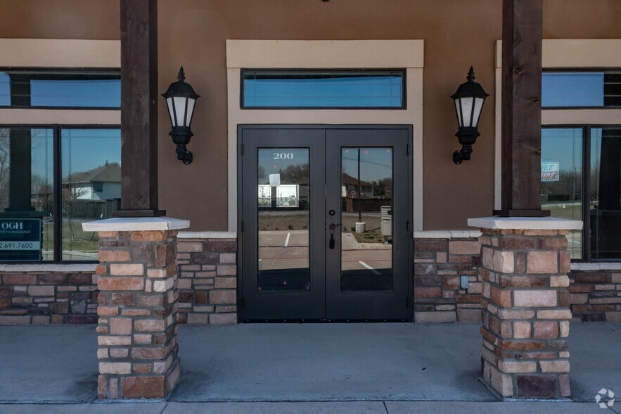 5706 Rowlett Rd, Rowlett, TX for lease - Building Photo - Image 3 of 5