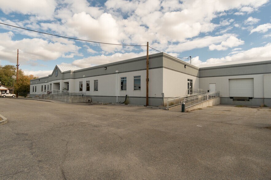 155 31st St, Ogden, UT à vendre - Photo du bâtiment - Image 2 de 46