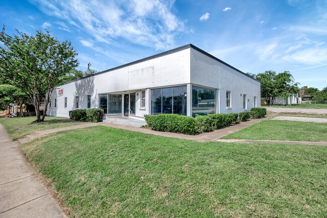 Plus de détails pour 2200 Evans Ave, Fort Worth, TX - Bureau à vendre