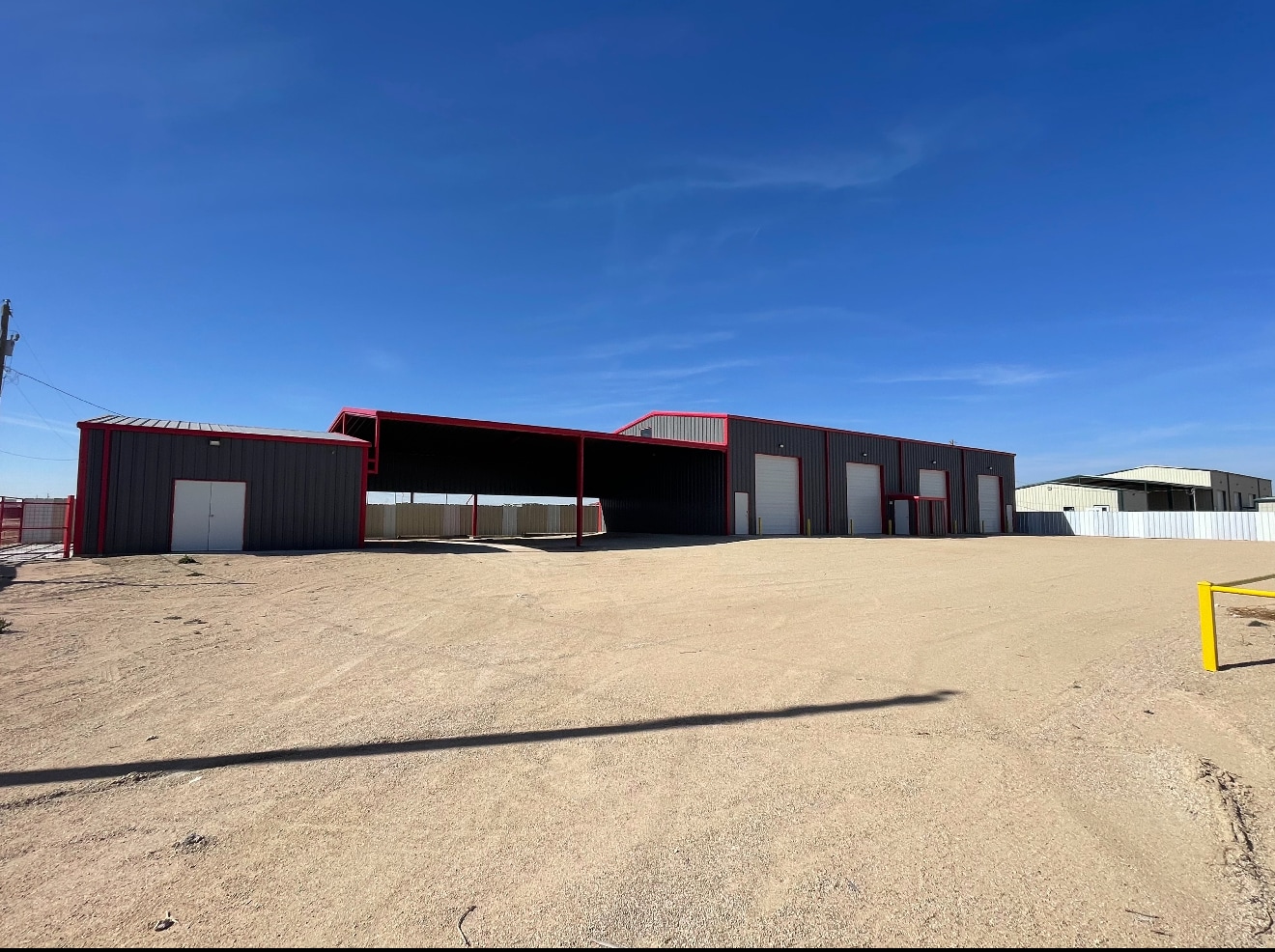 Ranchito Industrial portfolio of 2 properties for sale on LoopNet.ca Primary Photo- Image 1 of 2