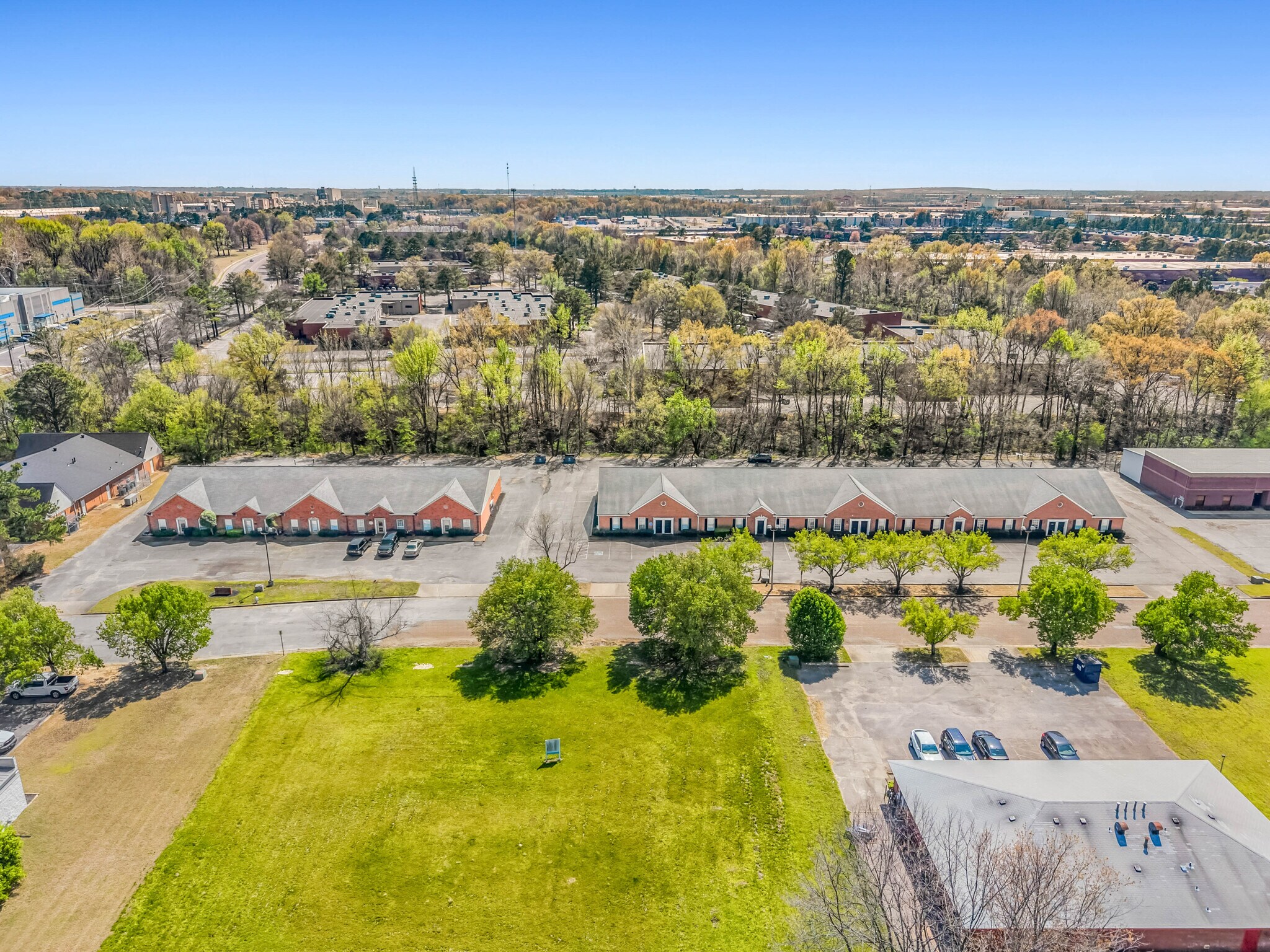 Mendenhall Park Place portfolio of 2 properties for sale on LoopNet.ca Building Photo- Image 1 of 6