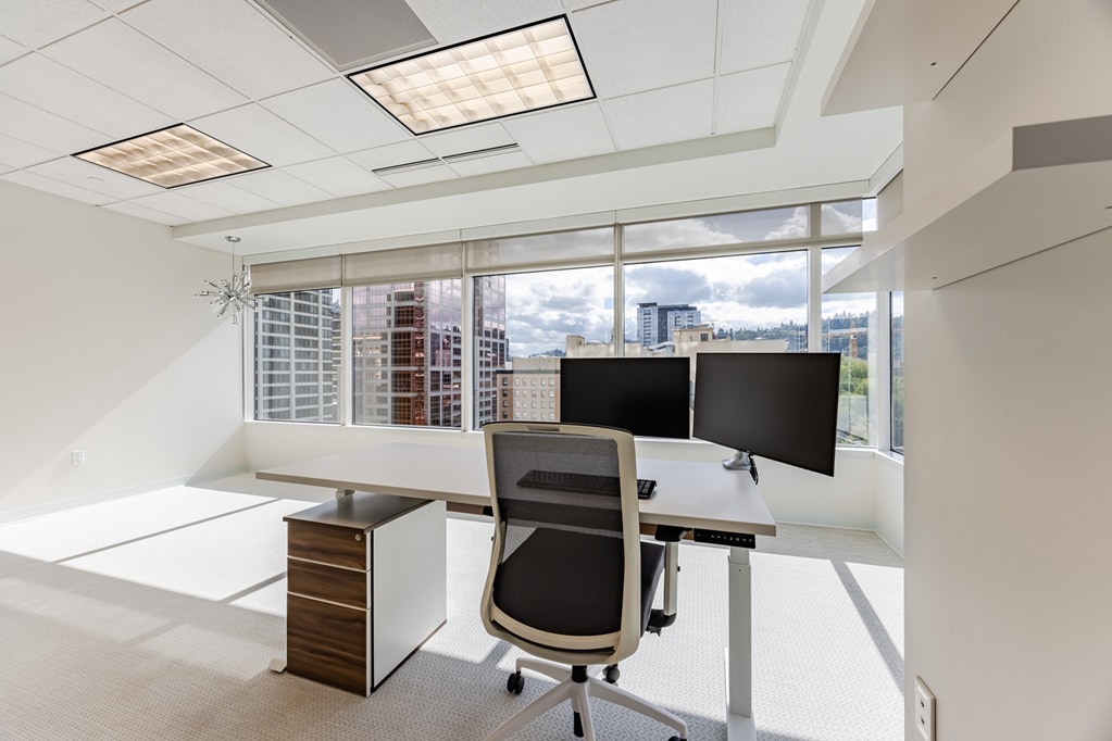 805 SW Broadway, Portland, OR for lease Interior Photo- Image 1 of 1