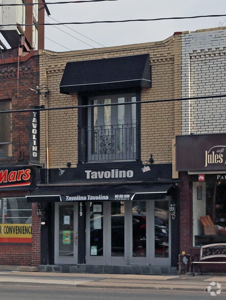 619 Mt Pleasant Rd, Toronto, ON for lease - Primary Photo - Image 3 of 8
