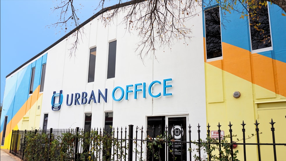 1209 S Saint Marys St, San Antonio, TX for lease - Building Photo - Image 2 of 9