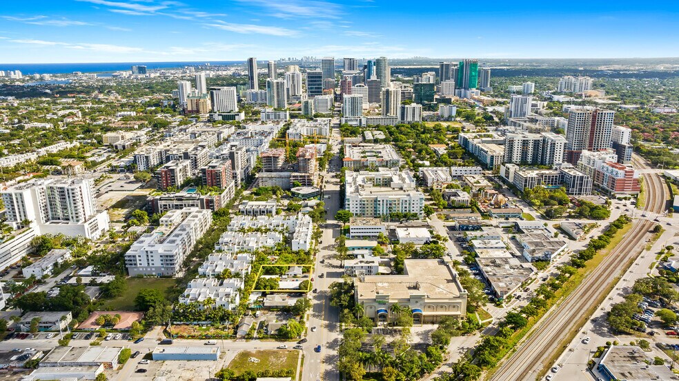 724 NE 3rd Ave, Fort Lauderdale, FL à vendre - Aérien - Image 3 de 21