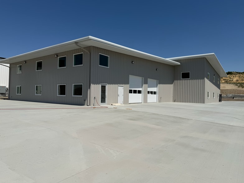 1610 Dale Ave, Benton City, WA for lease - Primary Photo - Image 1 of 4