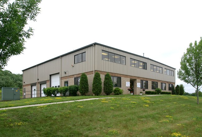 More details for 7 Progress Dr, Cromwell, CT - Industrial for Sale
