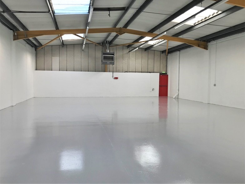 West Town Rd, Avonmouth for lease - Interior Photo - Image 3 of 4