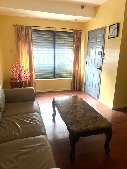 451-453 N 12th St, Philadelphia, PA à vendre - Photo du bâtiment - Image 2 de 11