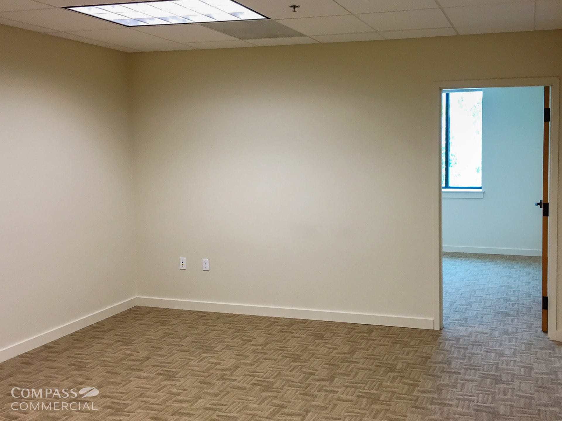 1051 NW Bond St, Bend, OR à louer Photo intérieure- Image 1 de 3