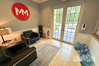 5460 Lena Rd, Bradenton, FL for lease Interior Photo- Image 1 of 10