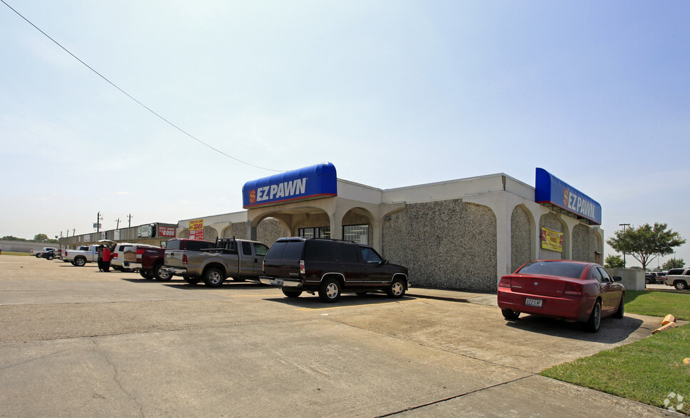 1900 Garth Rd, Baytown, TX à louer - Photo principale - Image 1 de 5