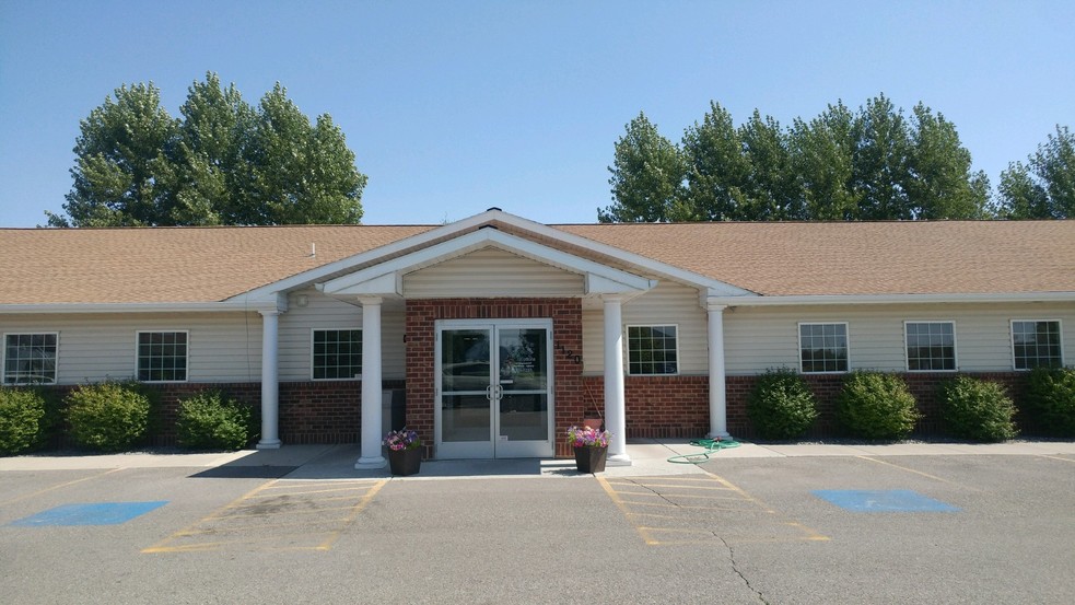 1120 Stocks Ave, Rexburg, ID à vendre - Photo du bâtiment - Image 1 de 1