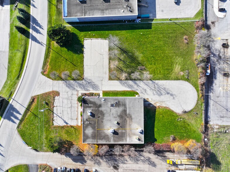 59 Montclair Dr, Woodstock, ON à vendre - Photo du bâtiment - Image 1 de 11