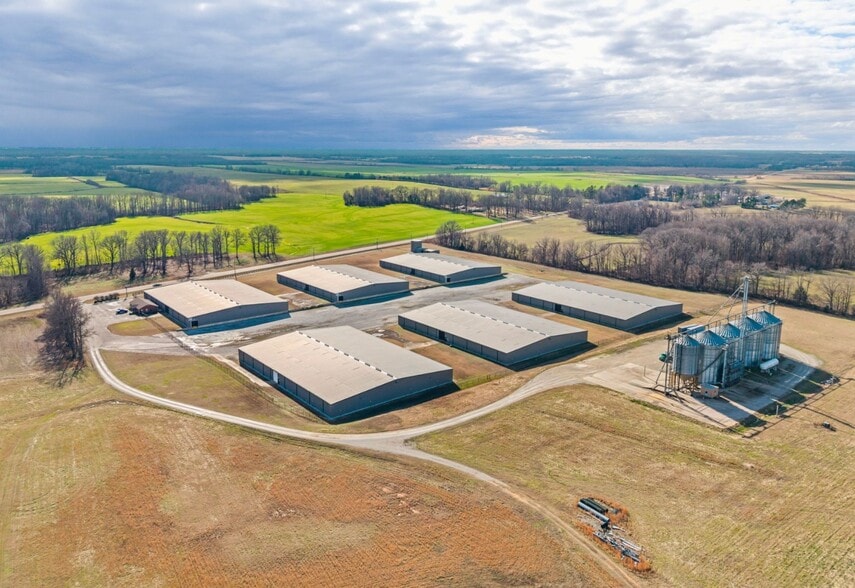 6263 W Highway 54, Brownsville, TN for sale - Primary Photo - Image 1 of 42