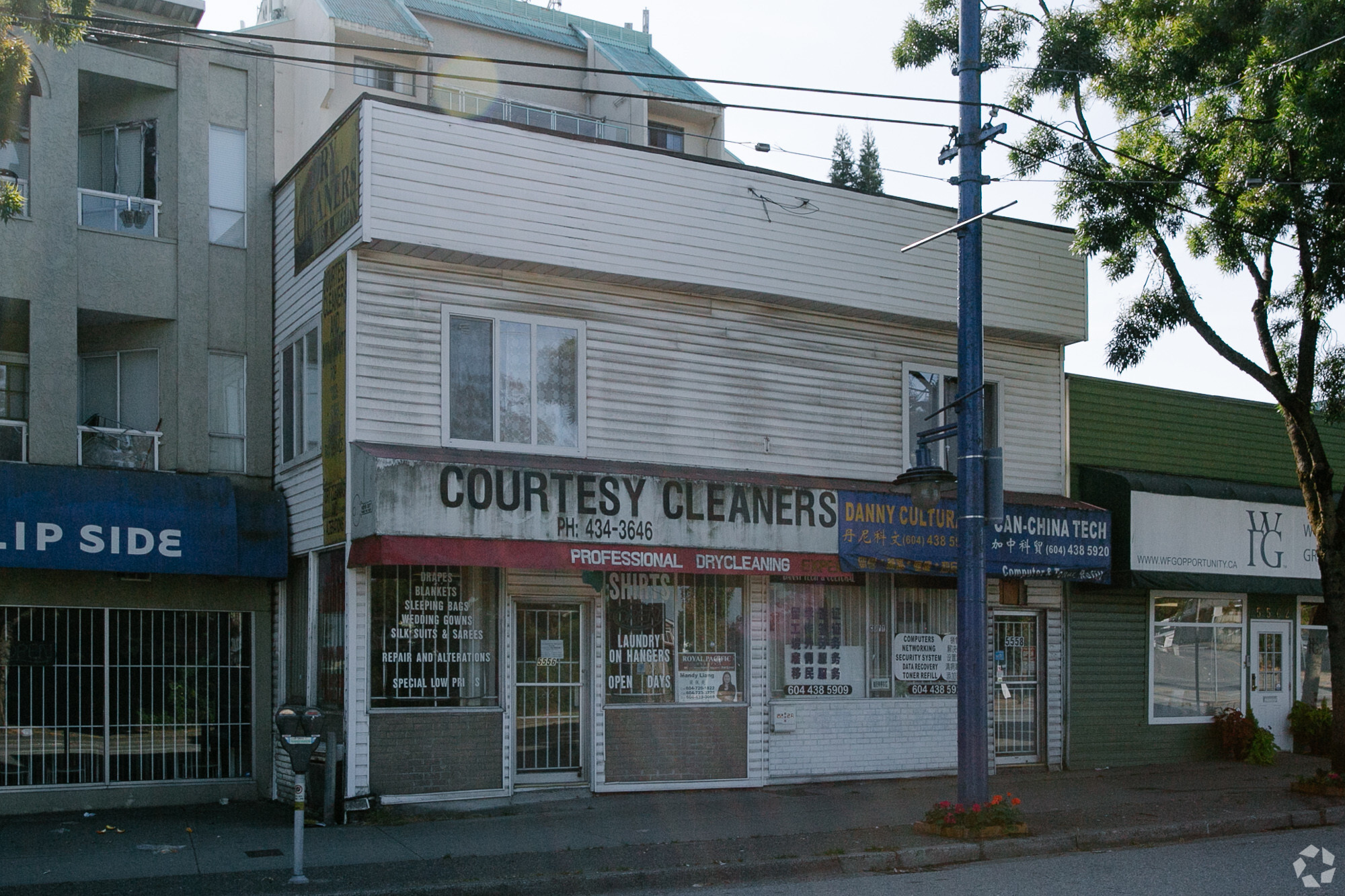 5552-5558 Joyce St, Vancouver, BC for sale Primary Photo- Image 1 of 7