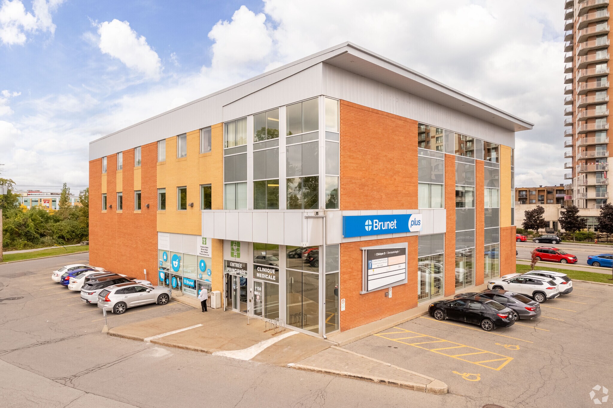 1150-1160 Boul de l'Avenir, Laval, QC for sale Building Photo- Image 1 of 1