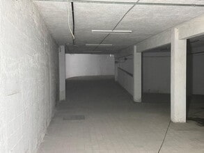 Calle de Juana Elorza, 1, Madrid, Madrid for lease Interior Photo- Image 1 of 2