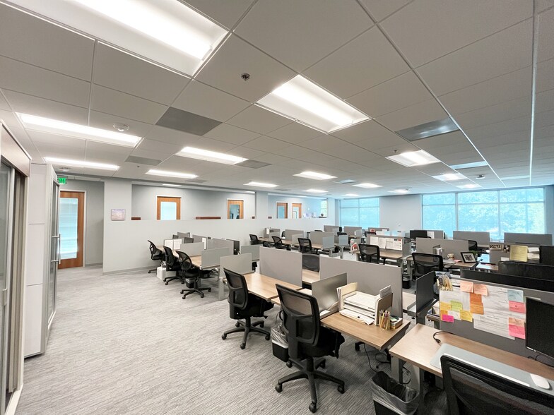 235 Magrath Darby Blvd, Mount Pleasant, SC à louer - Photo intérieure - Image 3 de 8