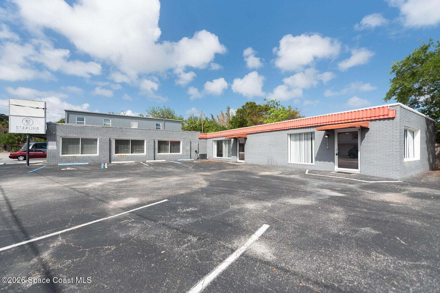 804-806 Forrest Ave, Cocoa, FL for lease Interior Photo- Image 1 of 30