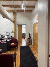 661 W Lake St, Chicago, IL à louer Photo intérieure- Image 2 de 4