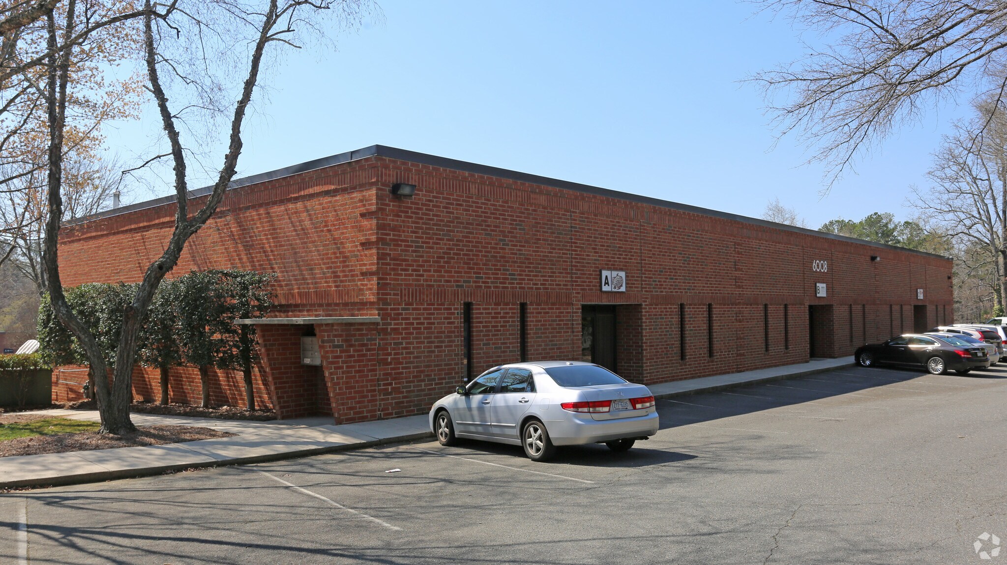 6008 Old Pineville Rd, Charlotte, NC for lease Primary Photo- Image 1 of 12