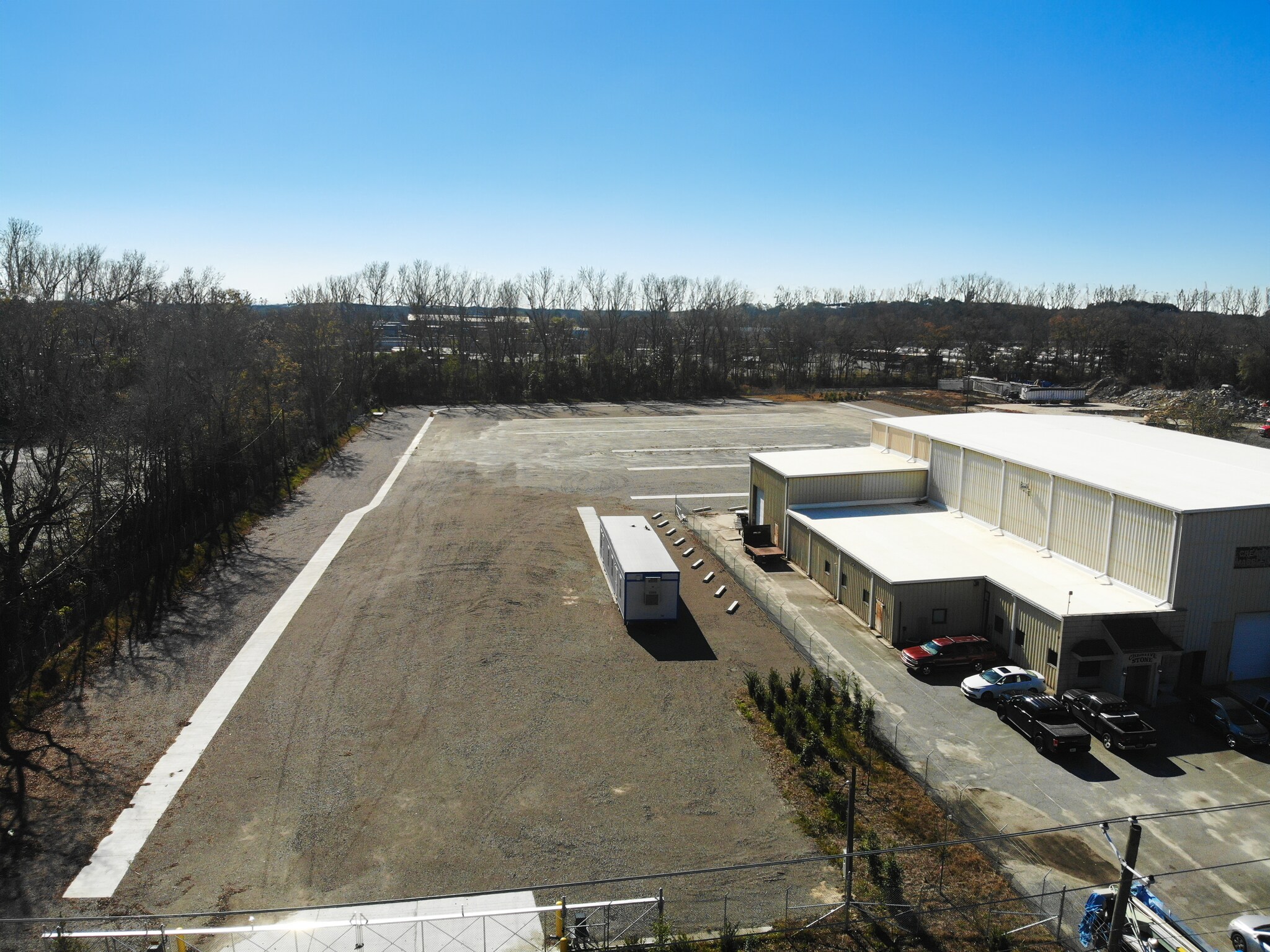 1893 Louisville Rd, Savannah, GA à louer Photo du bâtiment- Image 1 de 5