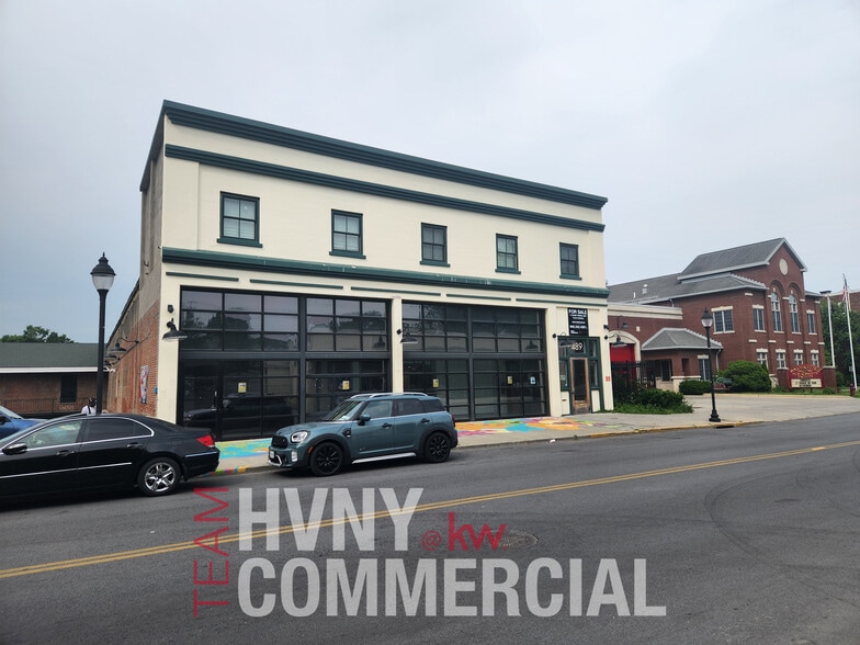 489 Main St, Poughkeepsie, NY for sale - Building Photo - Image 2 of 14