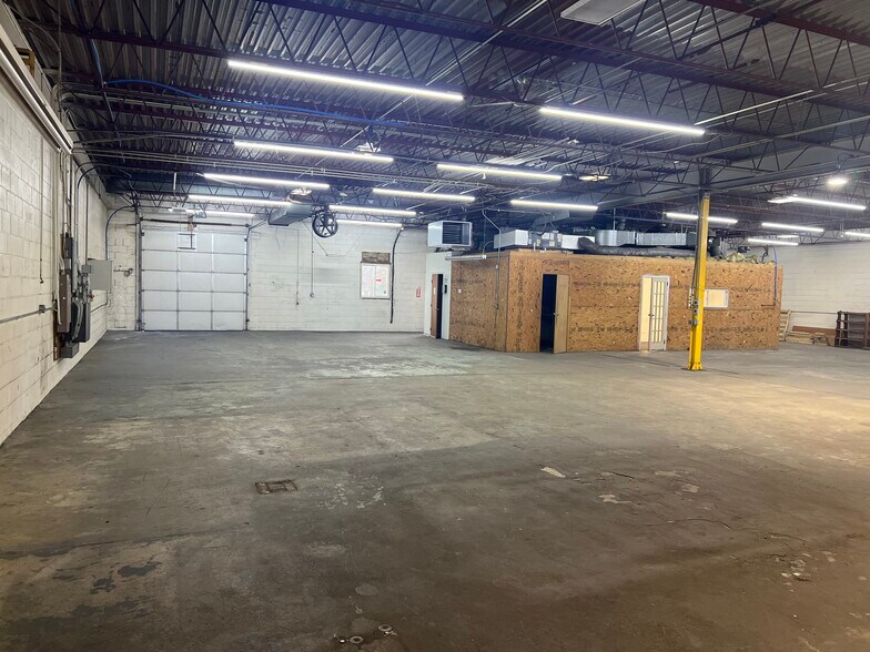 119 Horsham Rd, Horsham Township, PA à louer - Photo du bâtiment - Image 3 de 11