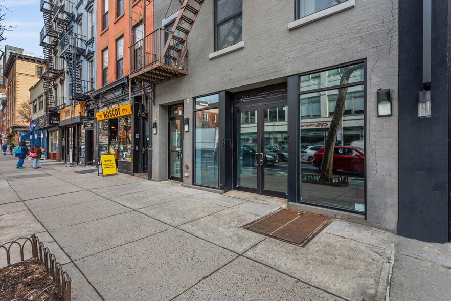 161 Court St, Brooklyn, NY for lease - Primary Photo - Image 1 of 5