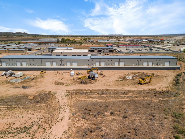 276 N 3325 W, Cedar City, UT à louer - Photo du bâtiment - Image 2 de 41