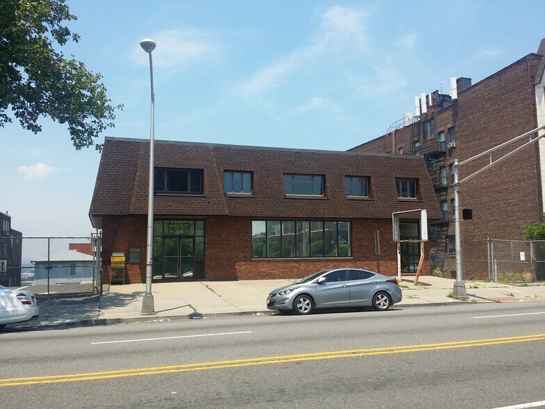 1919 Jf Kennedy Blvd, North Bergen, NJ à louer - Photo du bâtiment - Image 3 de 3
