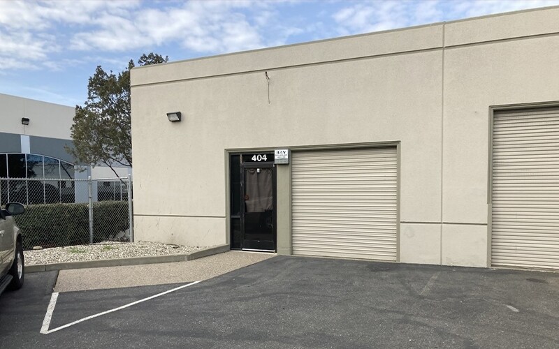 404-446 Preston Ct, Livermore, CA à vendre - Photo du bâtiment - Image 3 de 3