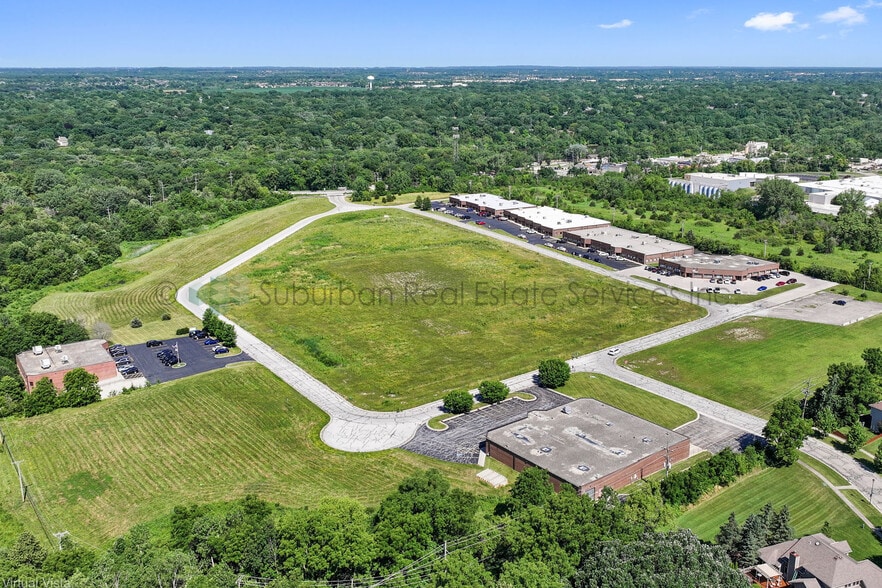 241 Oswald Ave, Batavia, IL à vendre - Aérien - Image 3 de 9
