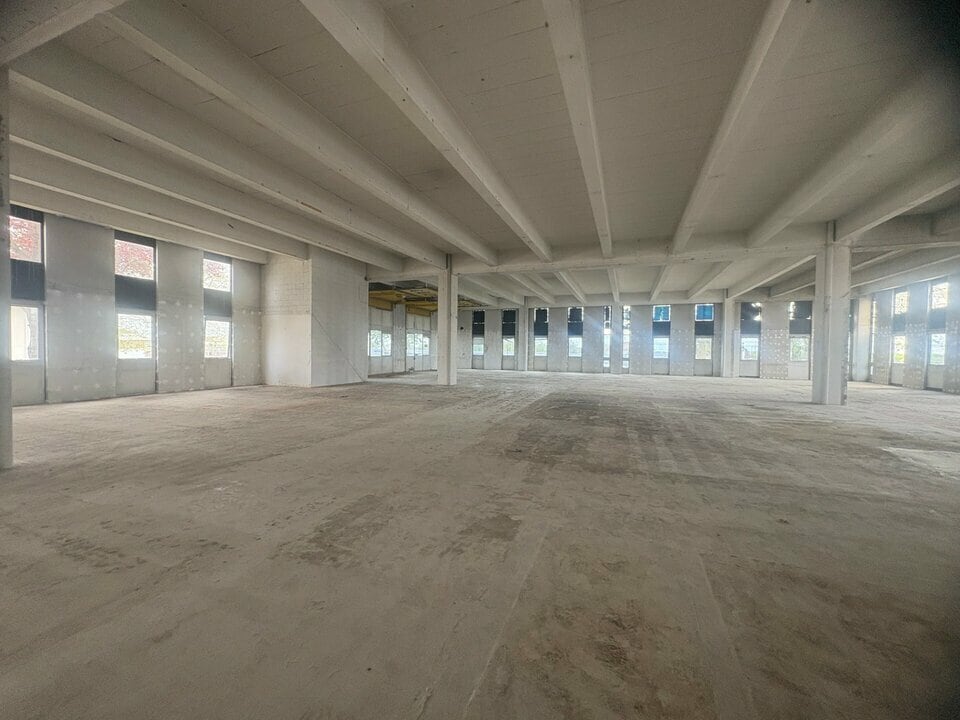 14 Rue De Villeneuve, Rungis for lease Interior Photo- Image 1 of 31