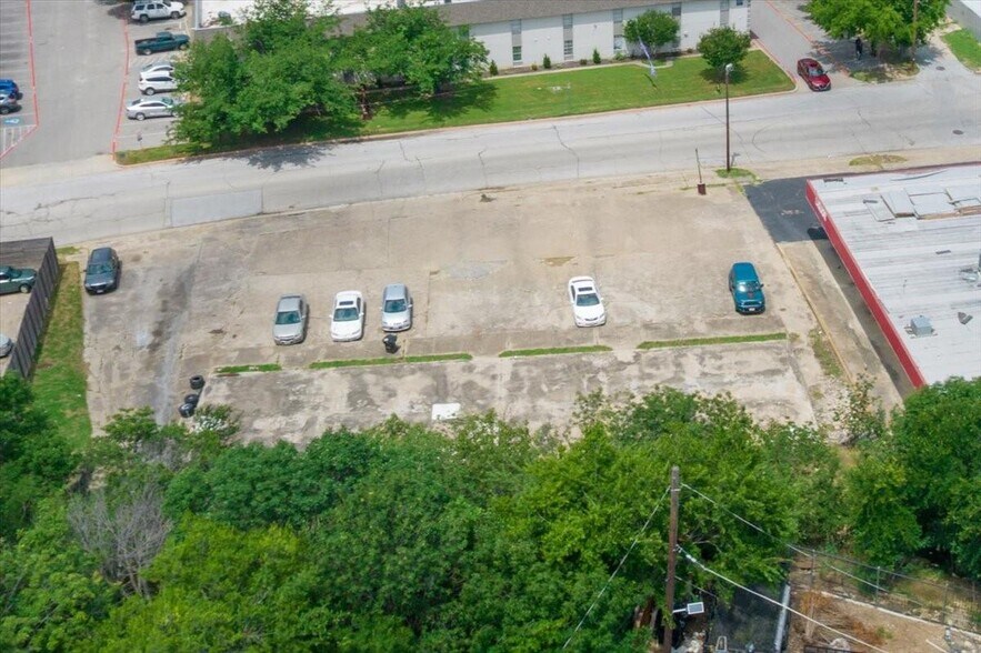 1409 Weiler Blvd, Fort Worth, TX for sale - Building Photo - Image 2 of 8