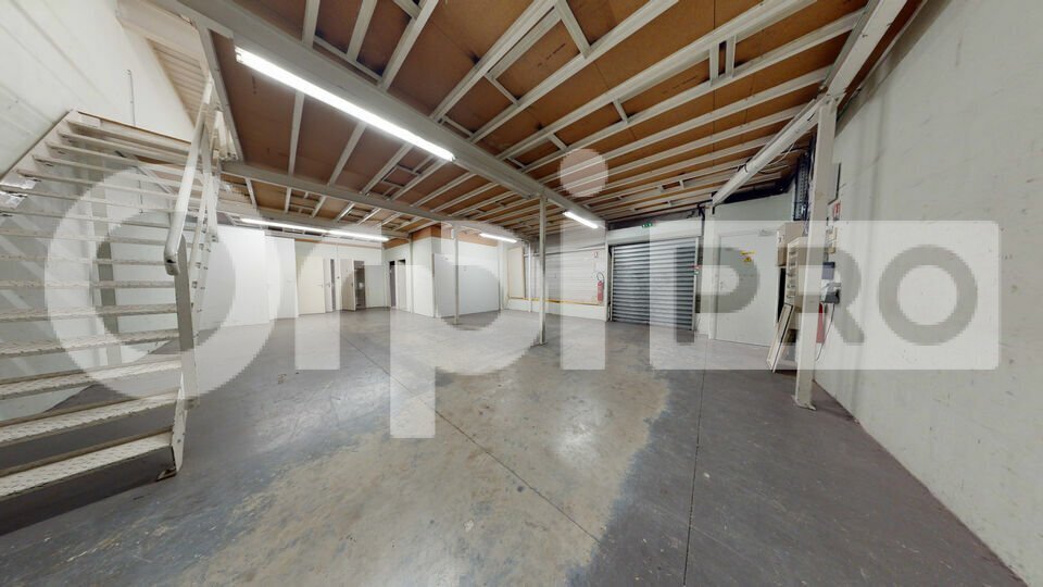 Retail in Soissons for lease - Interior Photo - Image 3 of 4