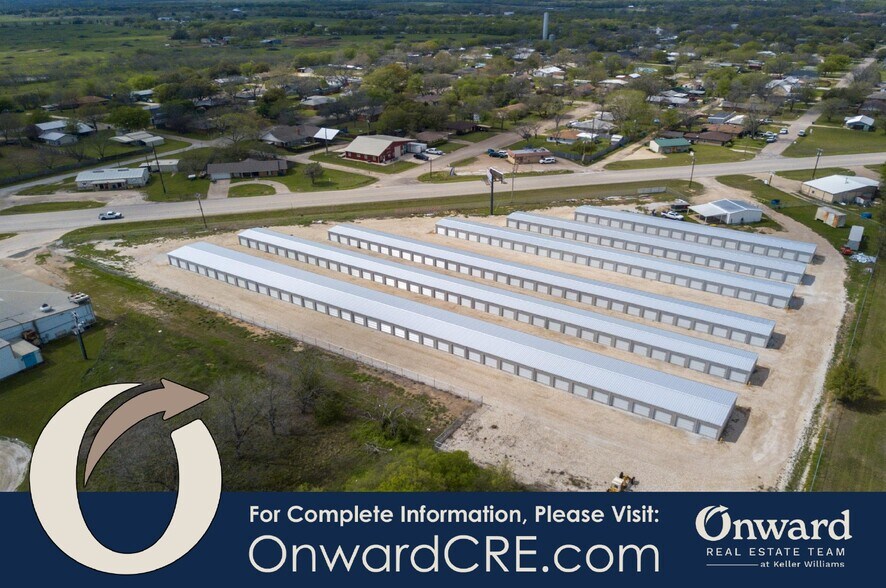 605 Bosque, Whitney, TX à vendre - Photo du bâtiment - Image 1 de 14
