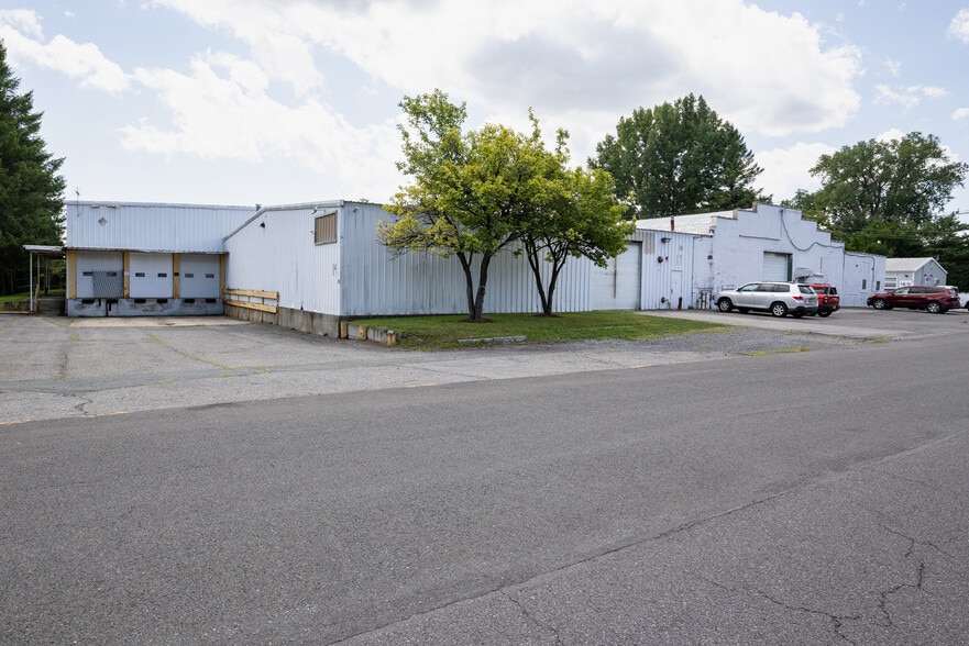 14 Kraft Ave, Albany, NY à louer - Photo du bâtiment - Image 1 de 32