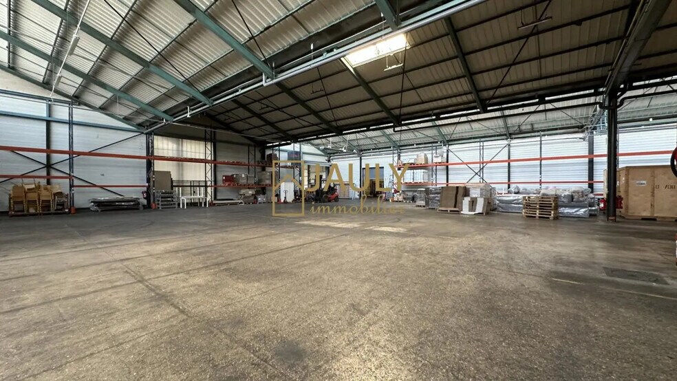 Industriel dans Mareuil-lès-Meaux à louer - Photo du bâtiment - Image 3 de 11