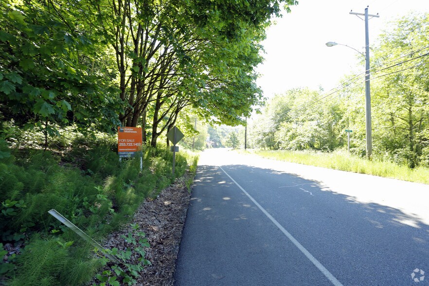 3103 Marine View Dr, Tacoma, WA à vendre - Photo principale - Image 3 de 4